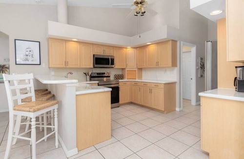 Charlotte Park House | Punta Paradise- Enjoy a 4 bedroom heated pool home