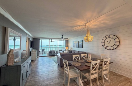 Punta Rassa Condo | Punta Rassa 4-502: Beautiful waterfront views just steps away from a private fishing pier.