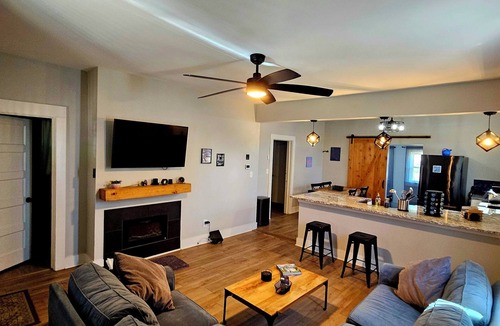 Parker House | Pup-Friendly Greenville Cottage Near Downtown
