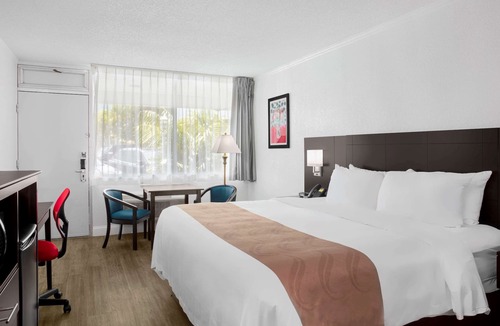 Palmetto Bay Hotel | Quality Inn Miami South