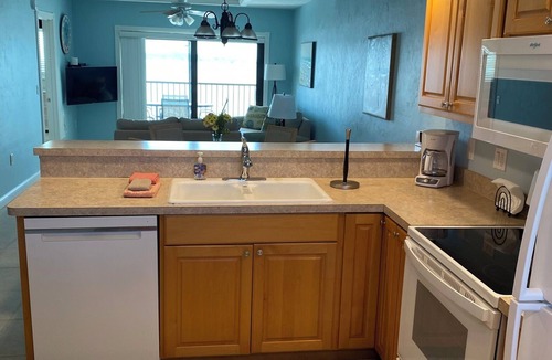 South Island Condo | Quiet end of the island