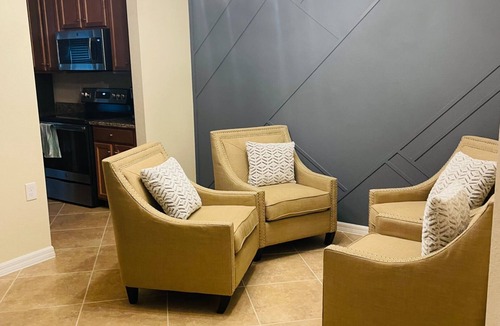 Cypress Lake Condo | Quiet & relaxing like new condo close to Sanibel and Ft Myers Beach King bed