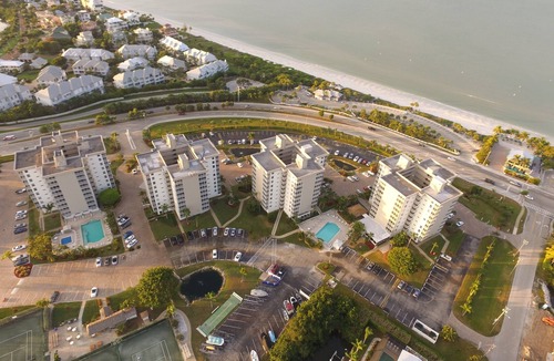 Bonita Springs Condo | Re-opening March 2024! Bonita La Playa - studio in Bonita Springs