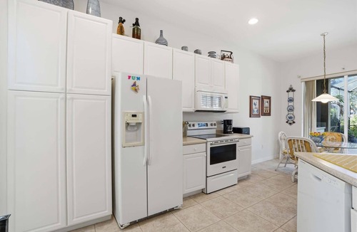 Bonita Springs House | Relax All Season: Pool, Spa & Golf Included