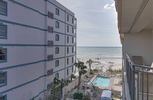 Belle Vista Condo | Relaxing Retreat | Gulf View Access + Pool