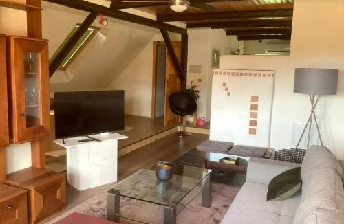 Rinteln Apartment | Rinteln-Loft mit E-Auto-Ladestation