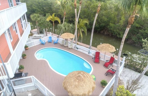 Captiva House | Rum Cove 4BR Waterfront North Captiva Home with Pool & Golf Cart