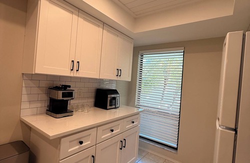 Palmer Ranch Apartment | Sarasota Beach Escape Minutes to Sands & Sunsets