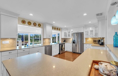 Southgate House | Sarasota Waterfront Paradise- Location, Location.!