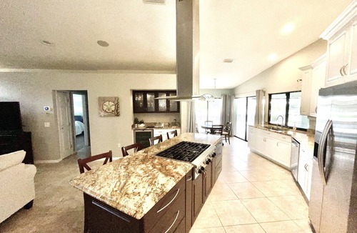 Punta Gorda House | “SEASCAPE” to relaxation and fun! STUNNING, IMMACULATE CANAL and POOL home