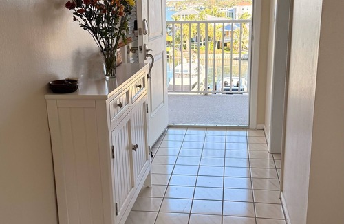 Venice Condo | Seasonal Only Furnished Top-Floor Corner Unit Bay & Ocean Views Steps to Beach