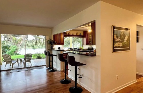 LaBelle House | Shady Oaks River House 4-bedroom with a Dock in enchanting LaBelle