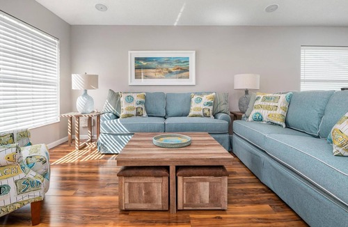 Sabal Harbour House | ⚓Shangri La Retreat! Lakefront private pool home w/bright, tropical design!⚓🌅