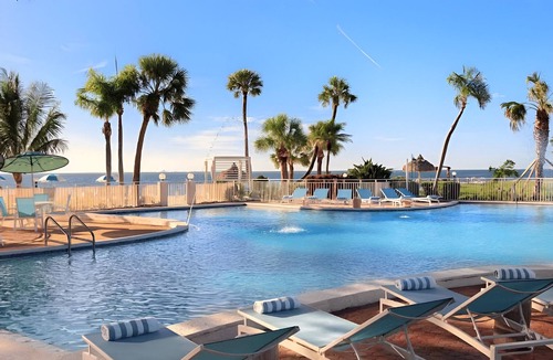 Pinellas Point Hotel | SkyBeach Escape | Close to Chihuly Collection & Art Vibes | Outdoor Pool