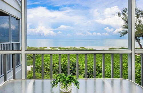 Captiva House | South Seas Beach Villa 2028 - Gulf front largest floor plan