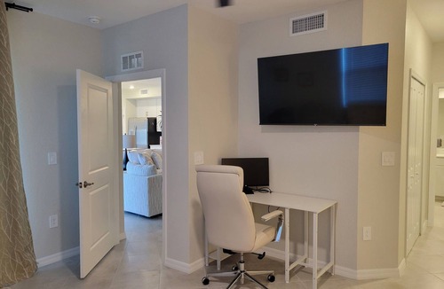 Venice Condo | Spacious 3-bedroom condo in fabulous Wellen Park Golf and Country Club