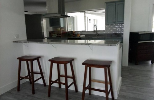 McGregor House | Spacious 3-bedroom house in Fort Myers with pool, straight drive to the beach