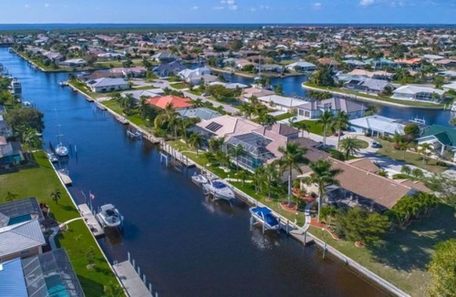 Port Charlotte Condo | 🥇 Spacious 3bd house with great water view (CH825)
