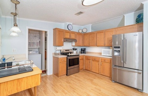 Port Charlotte - Charlotte Harbor House | Spacious 4-bedroom house in terrific Port Charlotte with AC