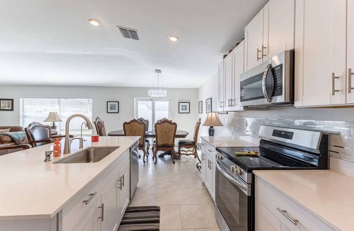 Rotonda Lakes House | Spacious 4BR Retreat | Pet-Friendly + King Bed