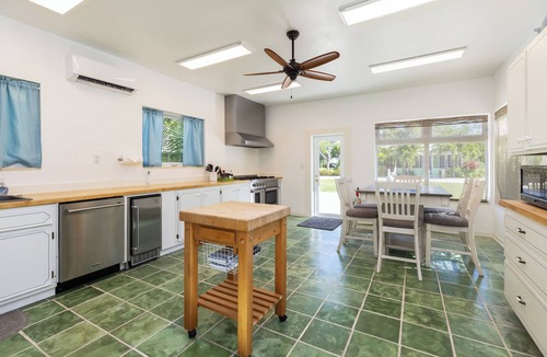 Upper Matecumbe Key House | Spacious Bayfront Home with Heated Pool, Deep Dockage, Kayaks and More