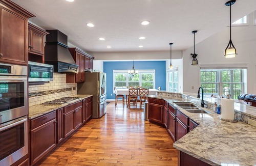 Five Points House | Spacious Group Getaway Near Cincinnati and Dayton