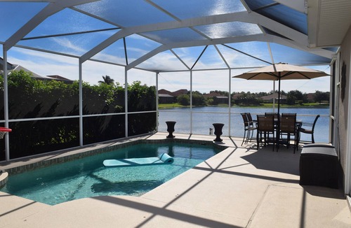 Mandalay House | Spacious Home with Sparkling Water Views