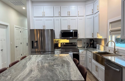 Spartanburg House | Spartanburg Convenience