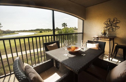 Lakewood Ranch Condo | Splendid 2/bed, 2/bath Veranda in Lakewood National Golf Club