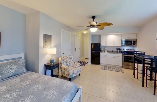 Matlacha Isles-Matlacha Shores Condo | Studio with Patio - Turtle Cove - Welcome to our stunning, newly renovated studio condo!
