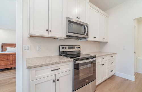 Bonita Springs House | Sunny Bonita Bungalow, Updated, Pet Friendly, Near Beaches & Coconut Point Mall