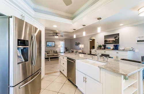 Caloosahatchee House | Sunny Waterfront Oasis: Your Dream Pool Home with Southern Exposure