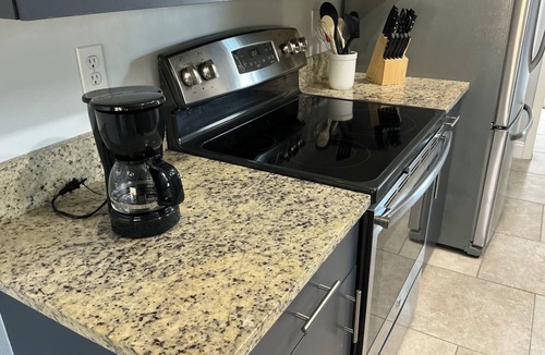Laurel House | Super clean, family-friendly & beautiful home just 5 minutes from Nokomis Beach