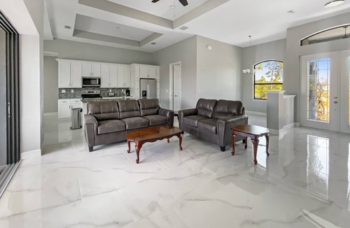 Port Charlotte Villa | Sweet Retreat, Sleeps 6, heated salt pool