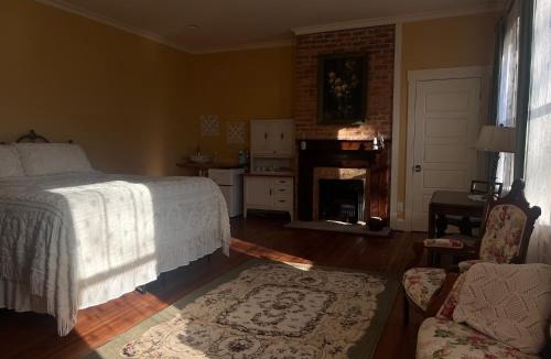 Welcome Hotel | Tanglewood Inn
