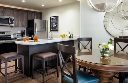 Bonita Springs Resort | Thanksgiving week! 11/19/23-11/25/23 Hyatt Coconut Cove Resort