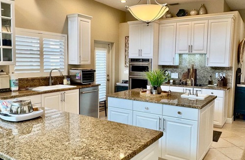 Ellenton House | The Blue Heron Riverfront Retreat
