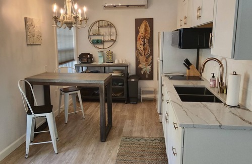 Bonita Springs House | The Enchanted Cottage; Imperial River Kayak Trail Oasis adjacent to Downtown Fun