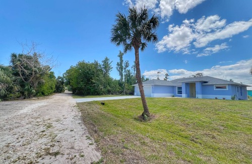 Pine Island Center House | The House on Pine Island. New home, olde Florida island. Hot tub!