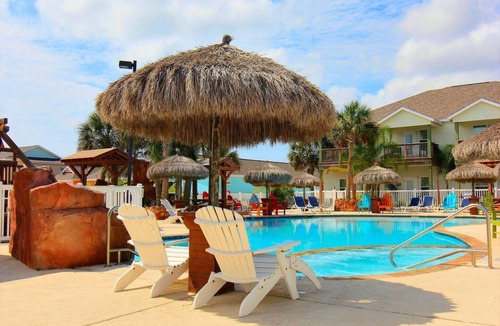 Port Aransas Apartment | The LUV Shack