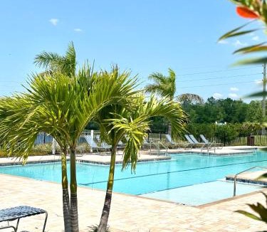 Fort Myers House | The Luxury New Modern Home 3-BR - Heated Pool, Gym close to Downtown, Top Golf