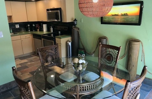 Gulf Gate Estates Condo | The Polynesian- 2 miles to Siesta Beach, Heated Pool, Furry Friends Stay Free