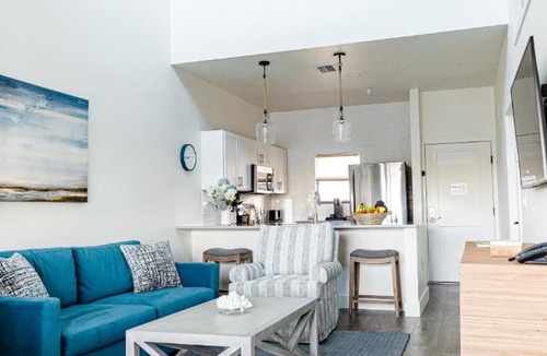Historic District Hotel | The Suites at Fishermen's Village - 2 Bedroom Suites