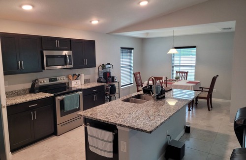 Jacarandas House | The Summer Hideout - Spacious house, heated pool, grill, beach gear