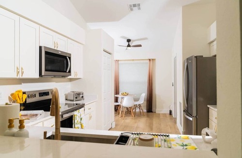 Crown Pointe House | The Tiny Palms Naples, FL
