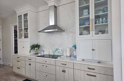Englewood House | The Turtle Reef Estate