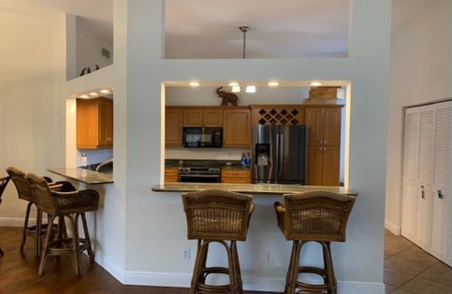 North Naples Condo | Townhome in North Naples ten minutes from the beach.