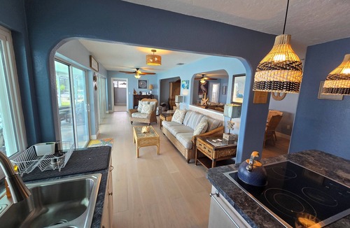 Port Charlotte House | Tranquil Waterfront Pool Home with beautiful views and sunsets and great fishing