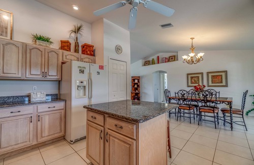 Pine Valley Villa | Tropical Retreat, full refund*, heated pool, dog ok