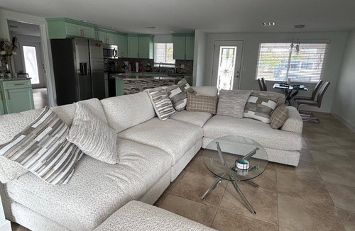 Englewood House | Tropical Waterfront Oasis - Super Cute Home with your own Fishing Dock
